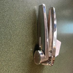 Vintage susi garlic press